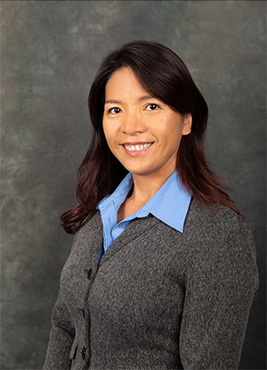 Director of Administrative Service Thuyet Dang